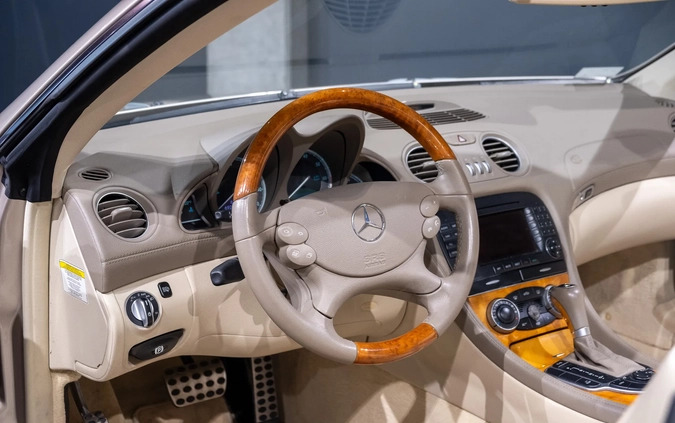 Mercedes-Benz SL cena 129900 przebieg: 111416, rok produkcji 2005 z Dobrzyń nad Wisłą małe 379